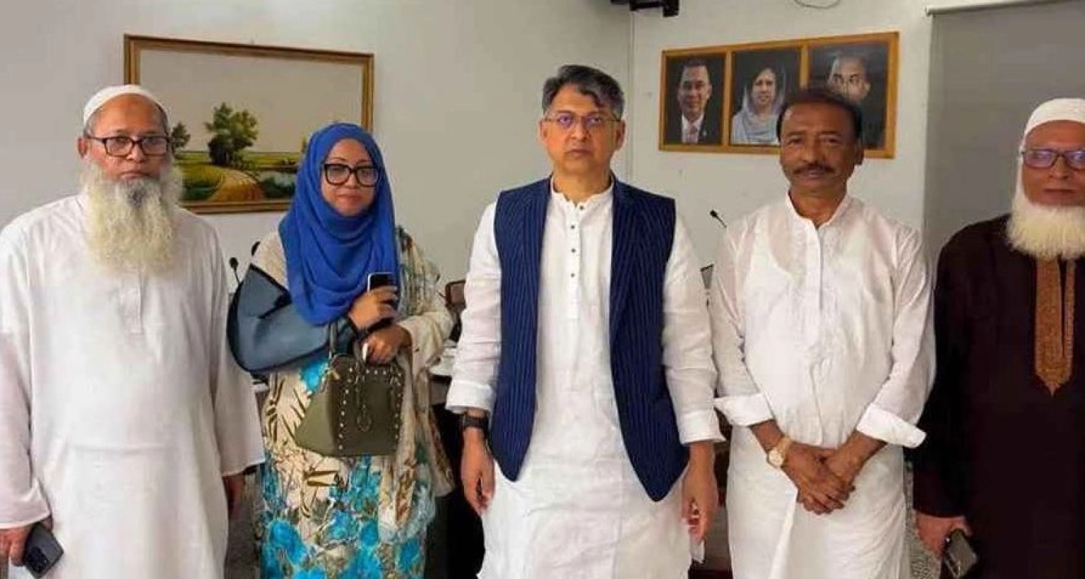 এবার-চমক-দেখালেন-বিএনপির-সালাউদ্দিন-আহমেদ--জানেন-কী-করেছেন-