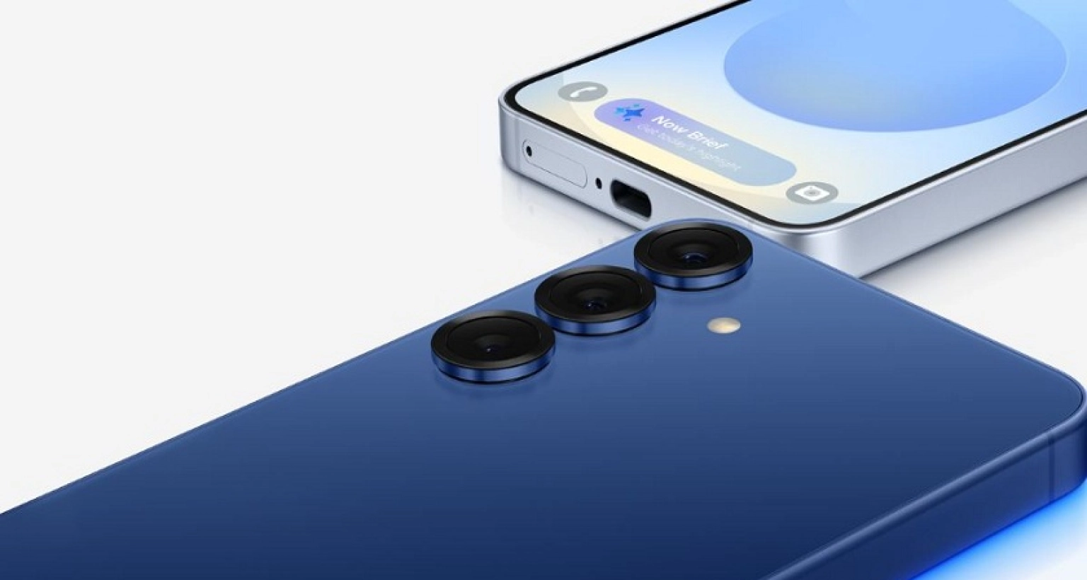 এক লাফে 17 হাজার টাকা কমলো Samsung এর যে 5G স্মার্টফোনে