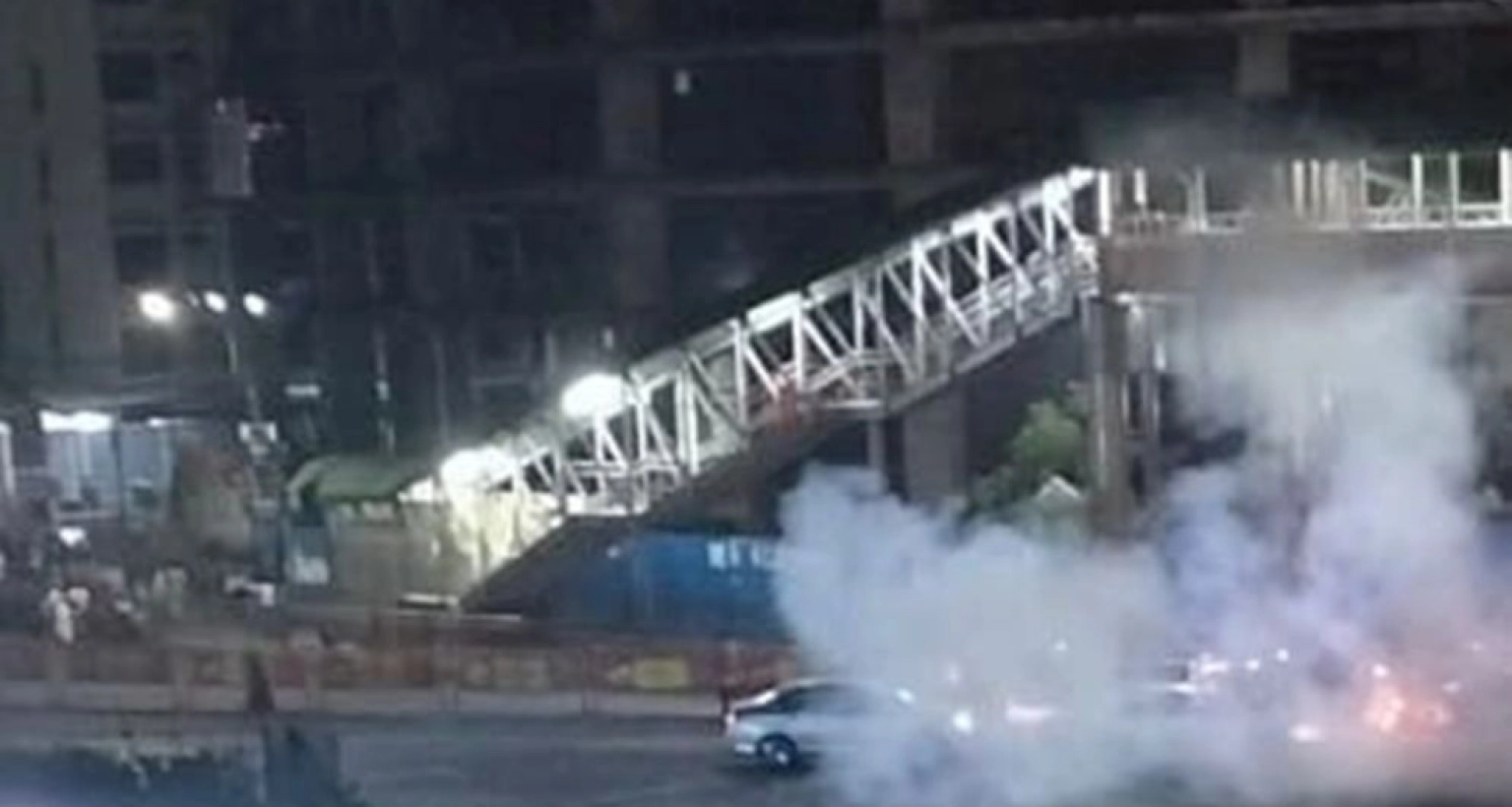 রাজধানীতে একের পর এক ককটেল বিস্ফোরণ