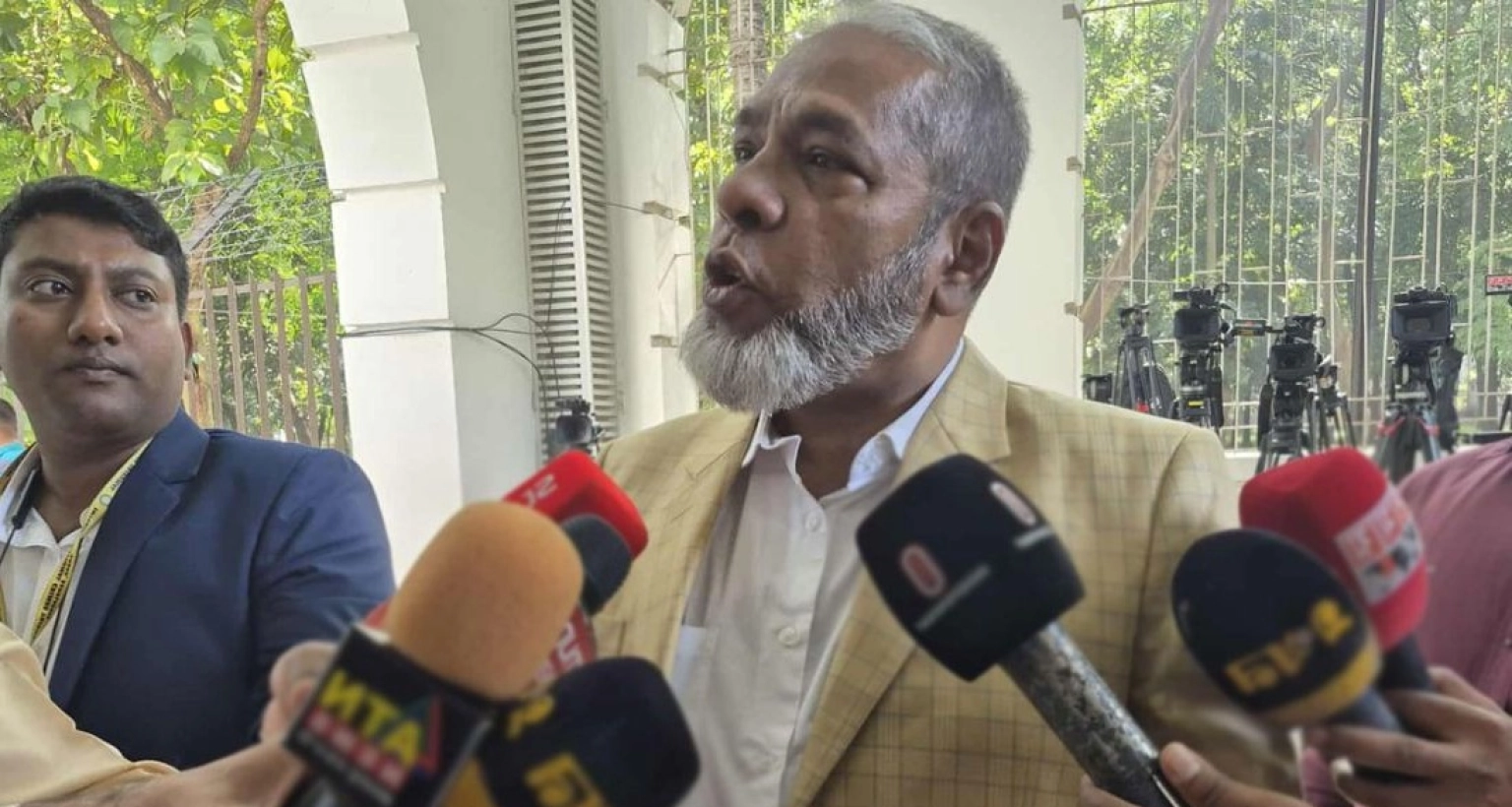 ‘বিচার-ভালোভাবে-হয়েছে-স্বচ্ছ-হয়েছে-শেখ-হাসিনা-খালাস-পেলে-খুশি-হতাম’