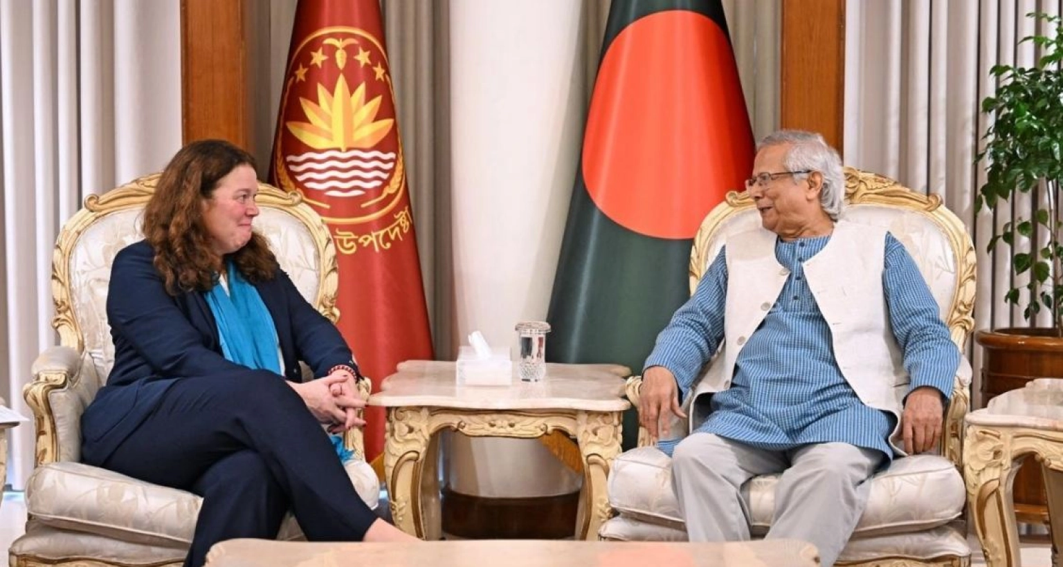 যে কারণে আওয়ামী লীগ নির্বাচনে অংশ নিতে পারবে না, জানালেন প্রধান উপদেষ্টা