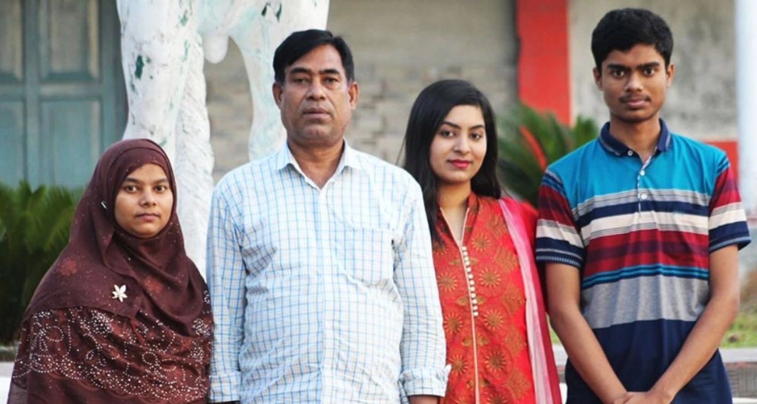 ‘বাবা তোমার সঙ্গে বেহেশতে দেখা হবে’, ভূমিকম্পে নিহত রাফির মা