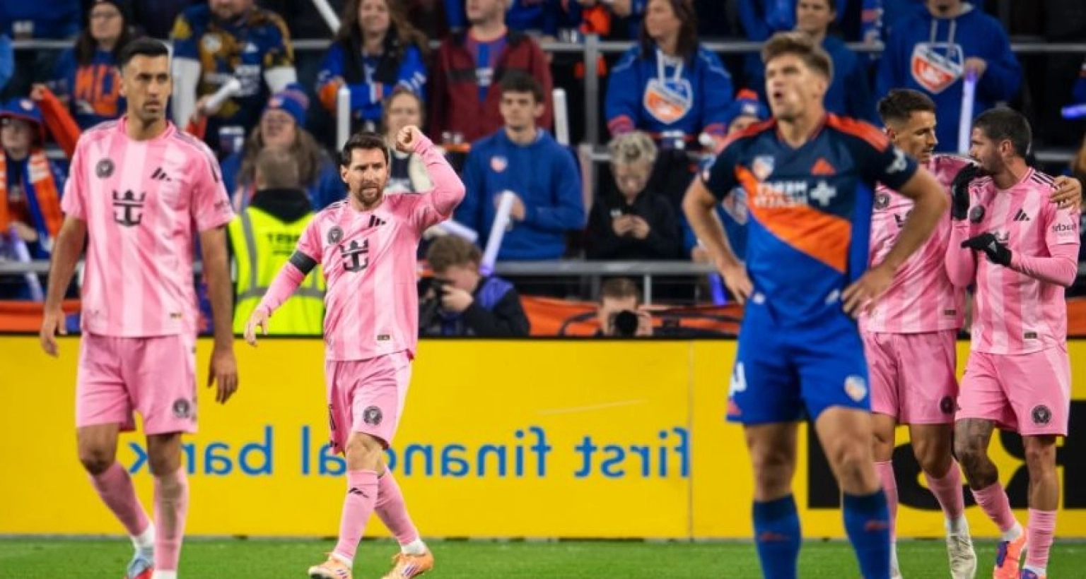 মেসির ১ গোল ও ৩ অ্যাসিস্টে ফাইনালে মায়ামি