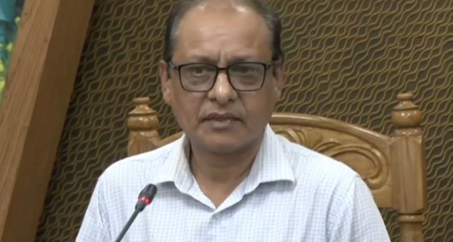 বেতন গ্রেড বাড়ানো নিয়ে প্রাথমিক সহকারী শিক্ষকদের জন্য সুখবর