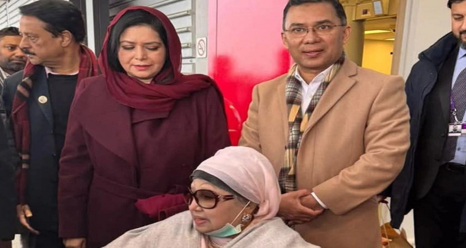 দেশে আসছেন তারেক রহমানের স্ত্রী জুবাইদা রহমান, খালেদা জিয়াকে লন্ডনে নেওয়ার প্রস্তুতি