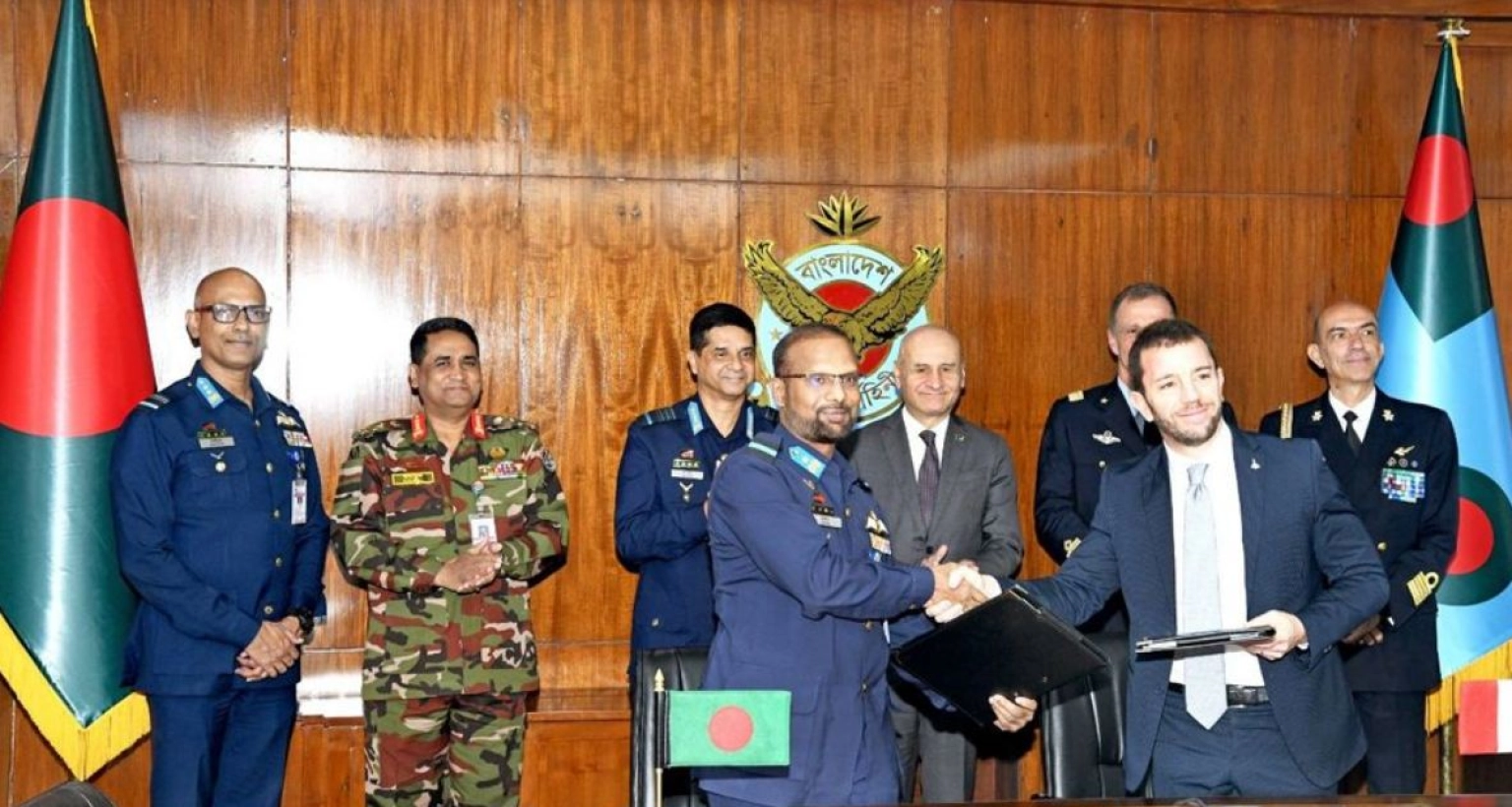 বাংলাদেশ বিমানবাহিনীতে যুক্ত হচ্ছে অত্যাধুনিক ‘ইউরোফাইটার টাইফুন’ যুদ্ধবিমান