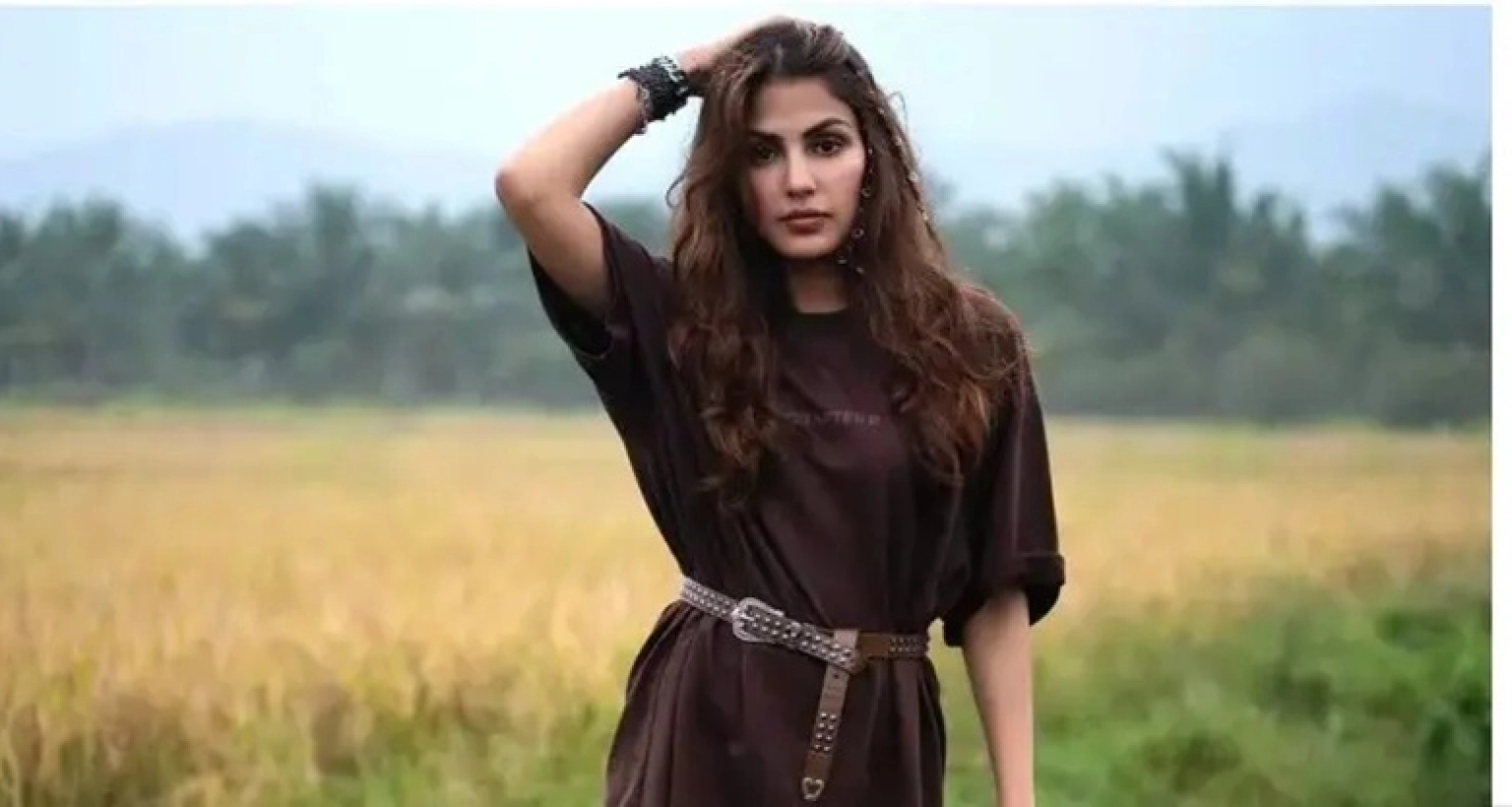 অভিনয় ছেড়ে ব্যবসায় রিয়ার বাজিমাত, বছরে আয় ৫৫ কোটি টাকা