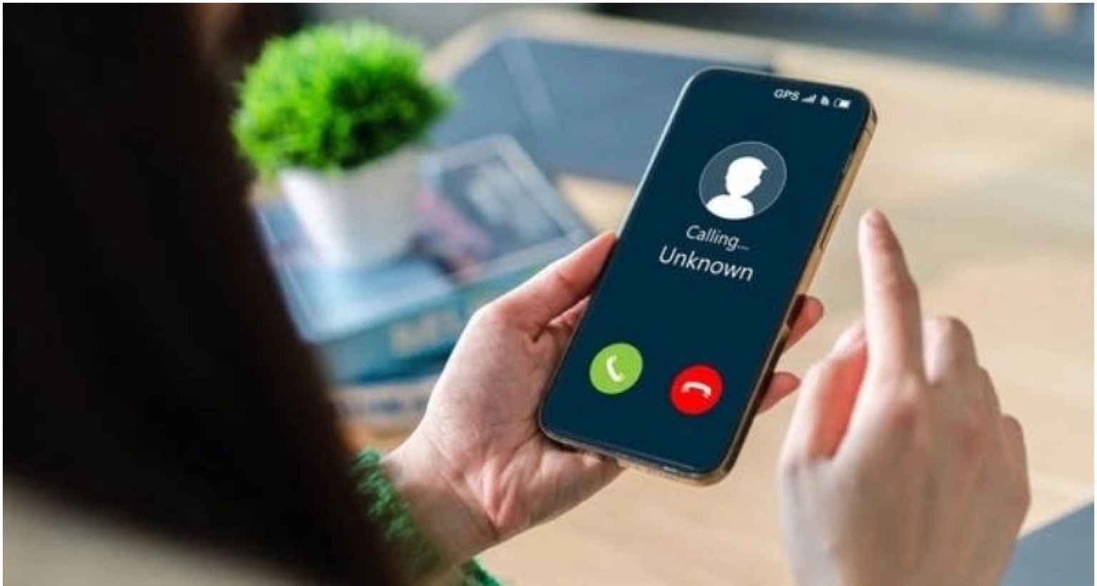 এই নাম্বার থেকে ফোন আসলে ধরবেন না, ধরলেই বিপদ