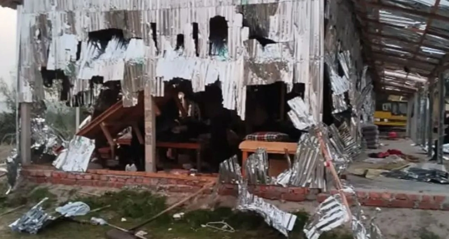 সংঘর্ষ, ভাঙচুর, অতিরিক্ত আইনশৃঙ্খলা বাহিনী মোতায়েন