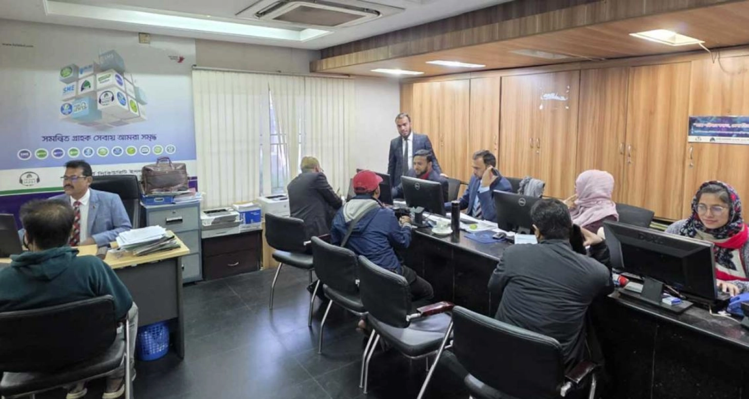 সুখবর পাঁচ ব্যাংকের আমানতকারীদের জন্য