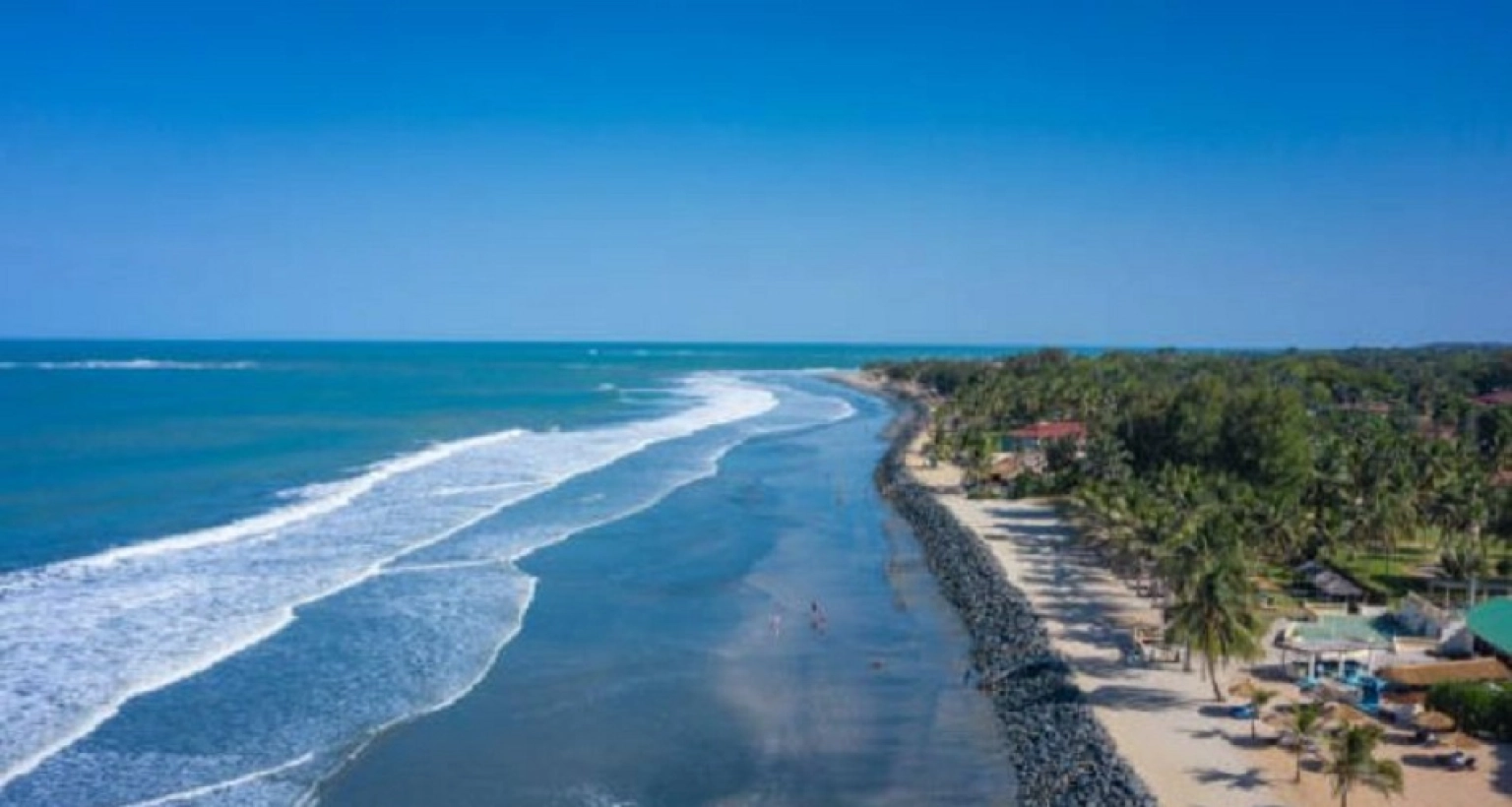 দুই শতাধিক অভিবাসী নিয়ে ডুবে গেছে নৌকা, নিহত ৭ 