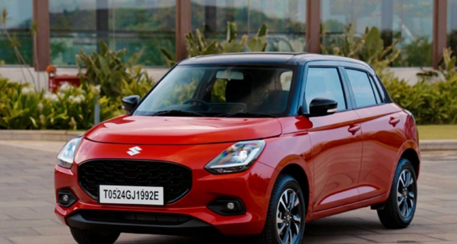 পানির দরে মিলছে এই Maruti গাড়ি!