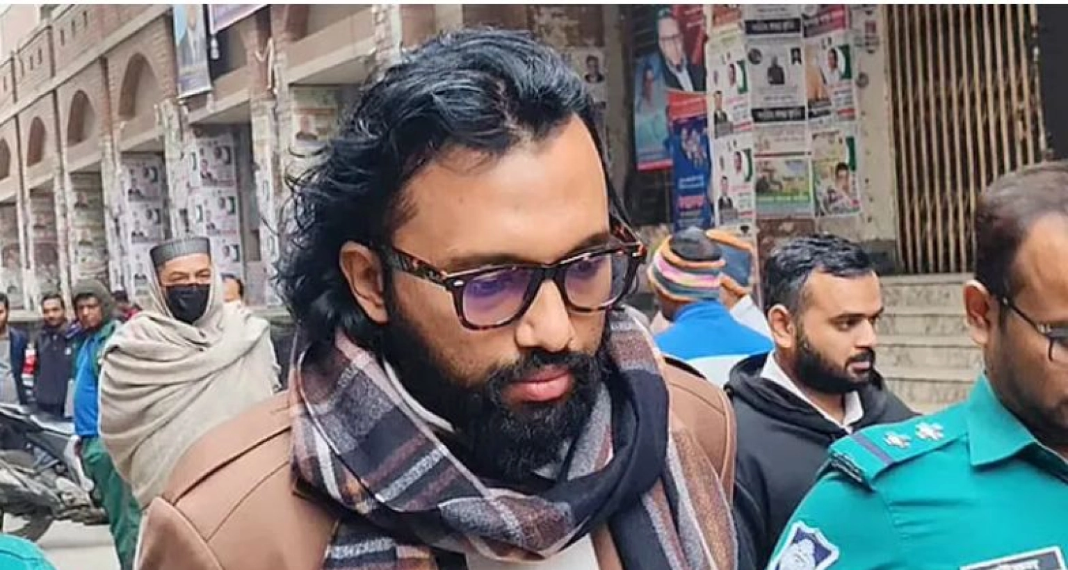 একাধিক এনআইডি কার্ড রাখার কারণ জানাল তারেক রহমানের বাসার সামনে আটক হামীম