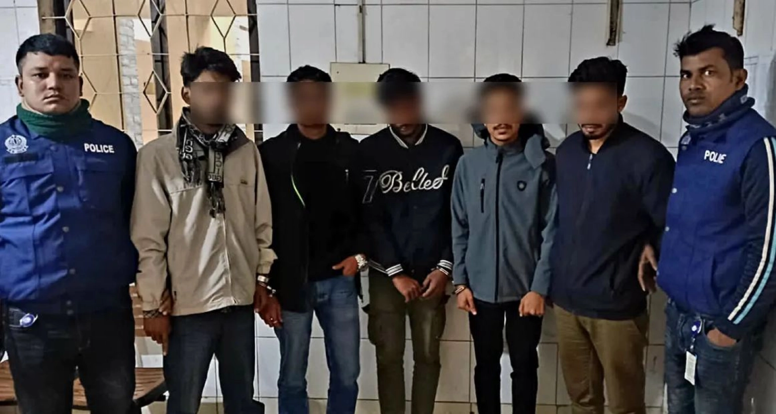 নিষিদ্ধ ছাত্রলীগের প্রতিষ্ঠাবার্ষিকী পালন, গ্রেপ্তার ৫ শিক্ষার্থী