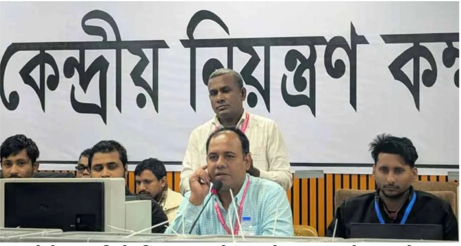 জকসুর ৭টি কেন্দ্রের ফলাফলে ৫৫ ভোটে এগিয়ে ছাত্রদল সমর্থিত ভিপি