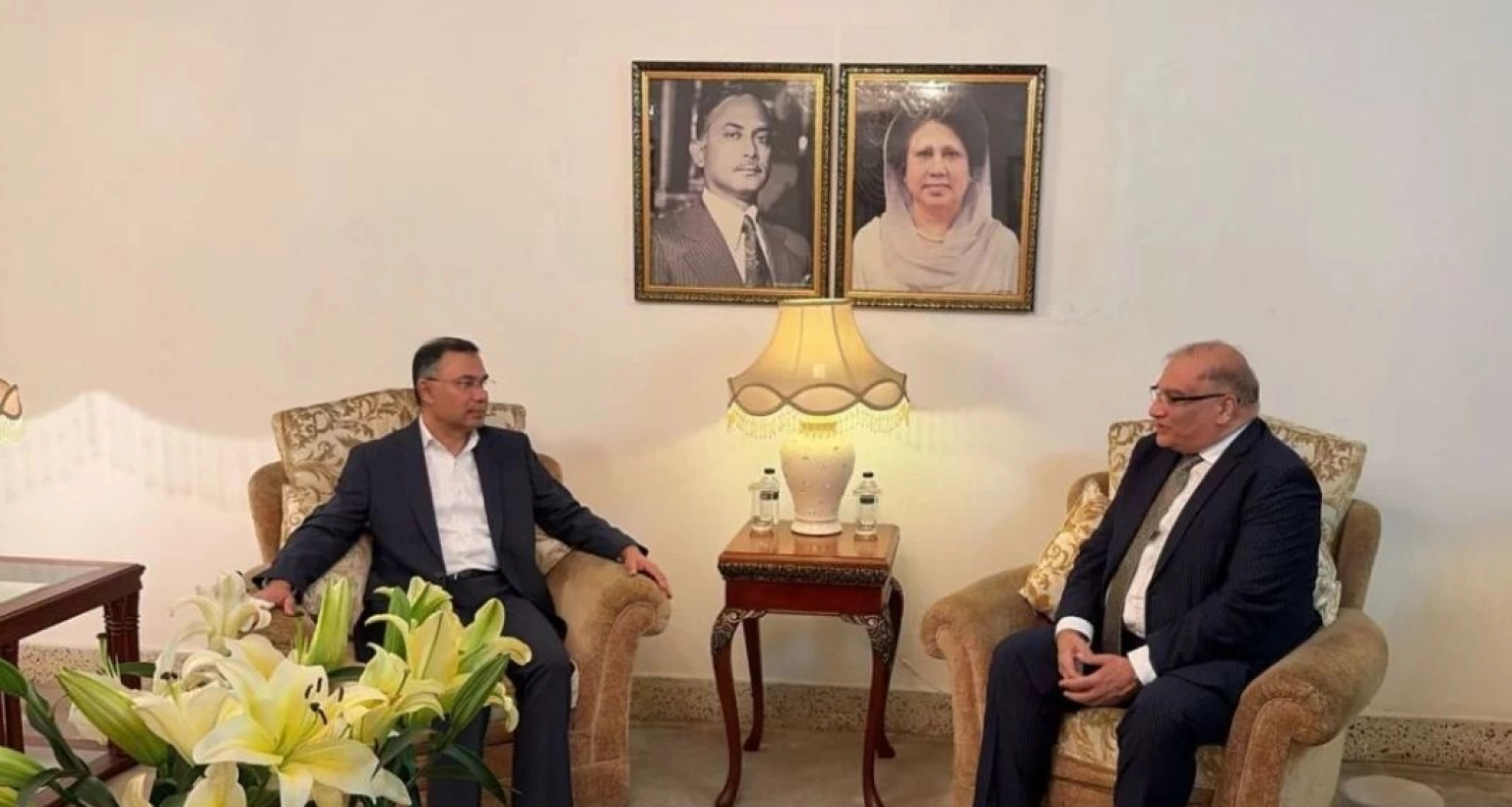 তারেক রহমানের সঙ্গে সাক্ষাৎ করলেন পাকিস্তানের হাইকমিশনার