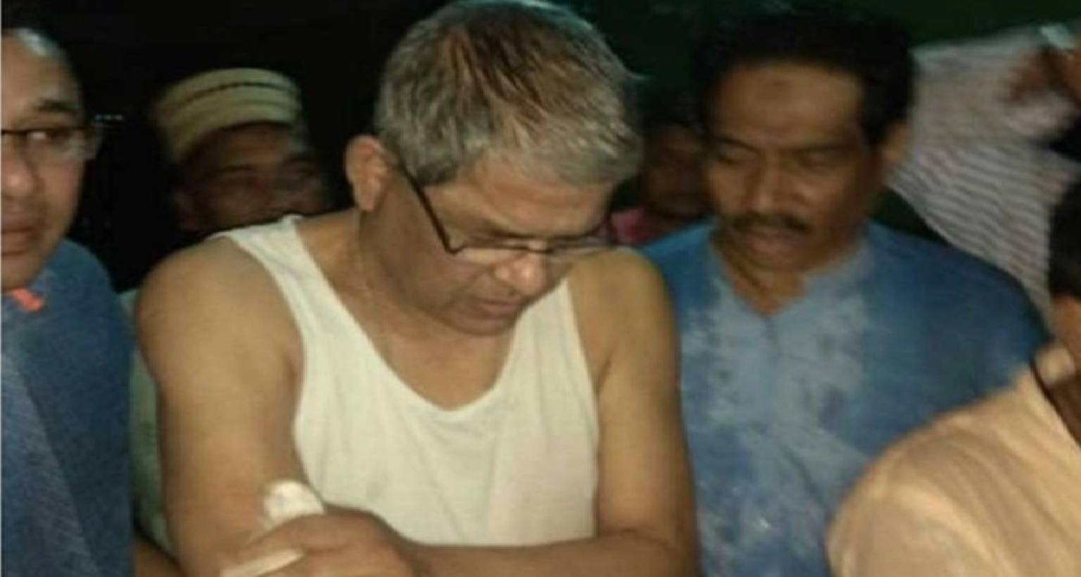 চট্টগ্রামের-রাঙ্গুনিয়ায়-মির্জা-ফখরুলের-উপর-হামলা-যে-নির্দেশ