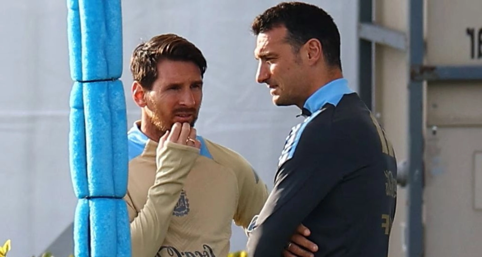 কী আলাপ হলে মেসির সঙ্গে স্ক্যালোনির একান্ত বৈঠকে?