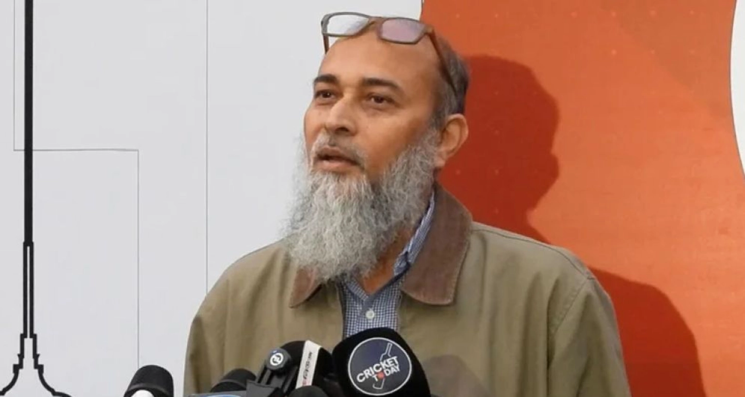 নাজমুল পদত্যাগ না করলে সব ধরনের খেলা বর্জনের আলটিমেটাম