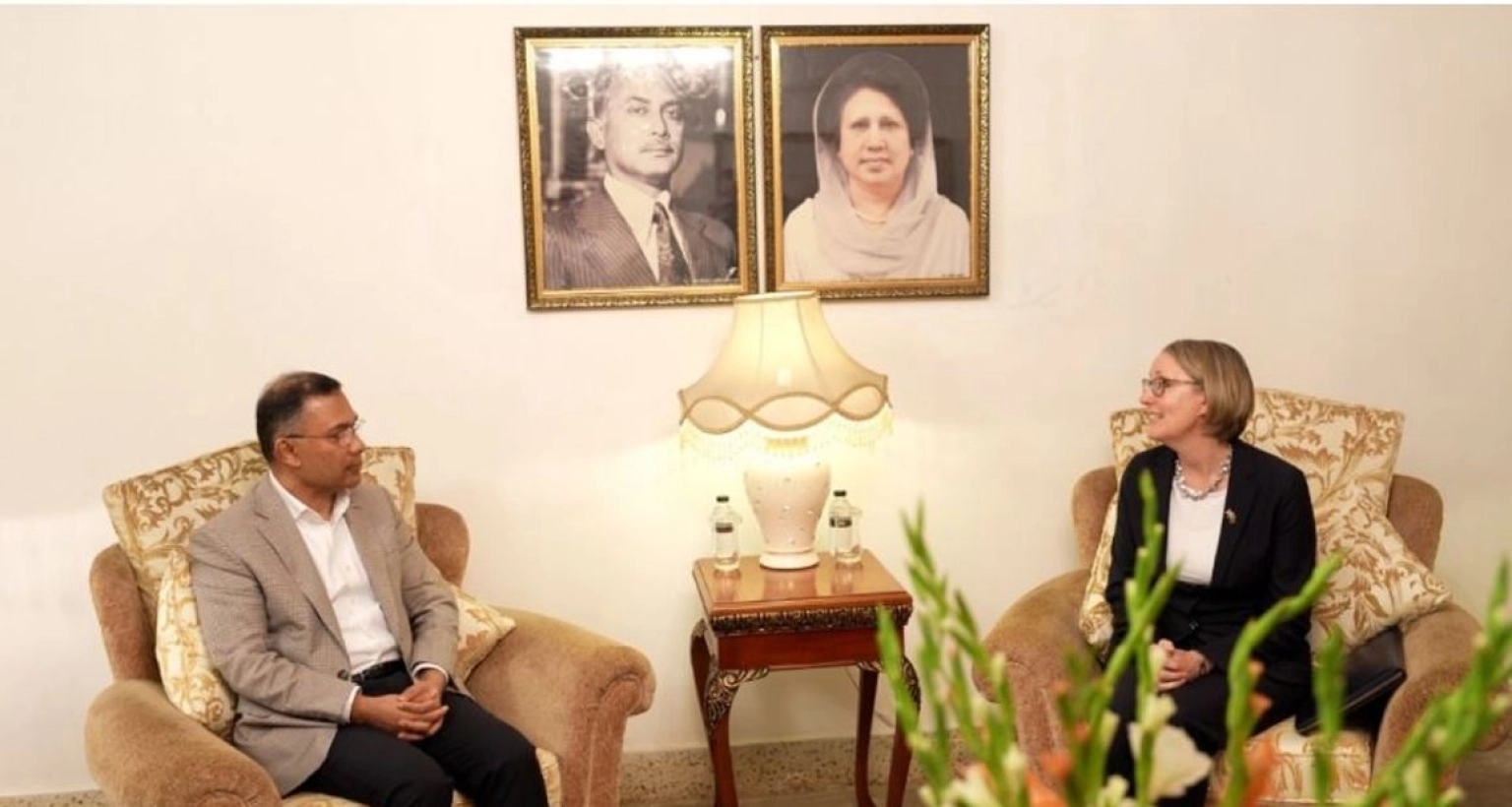 বিএনপি চেয়ারম্যানের সঙ্গে ব্রিটিশ হাইকমিশনারের সাক্ষাৎ