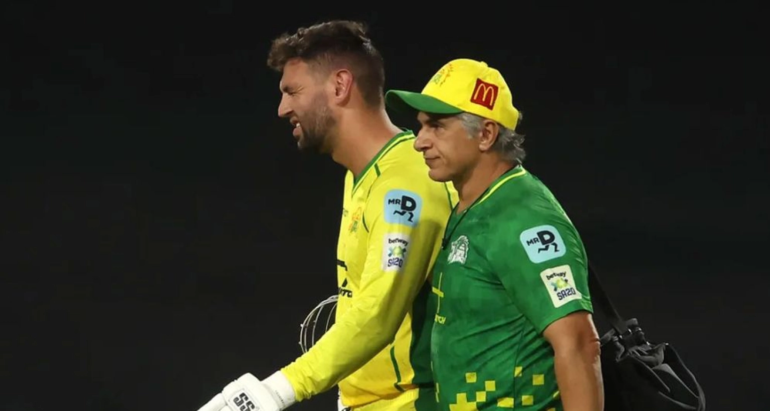 বিশ্বকাপের আগে প্রোটিয়া শিবিরে বড় দুঃসংবাদ