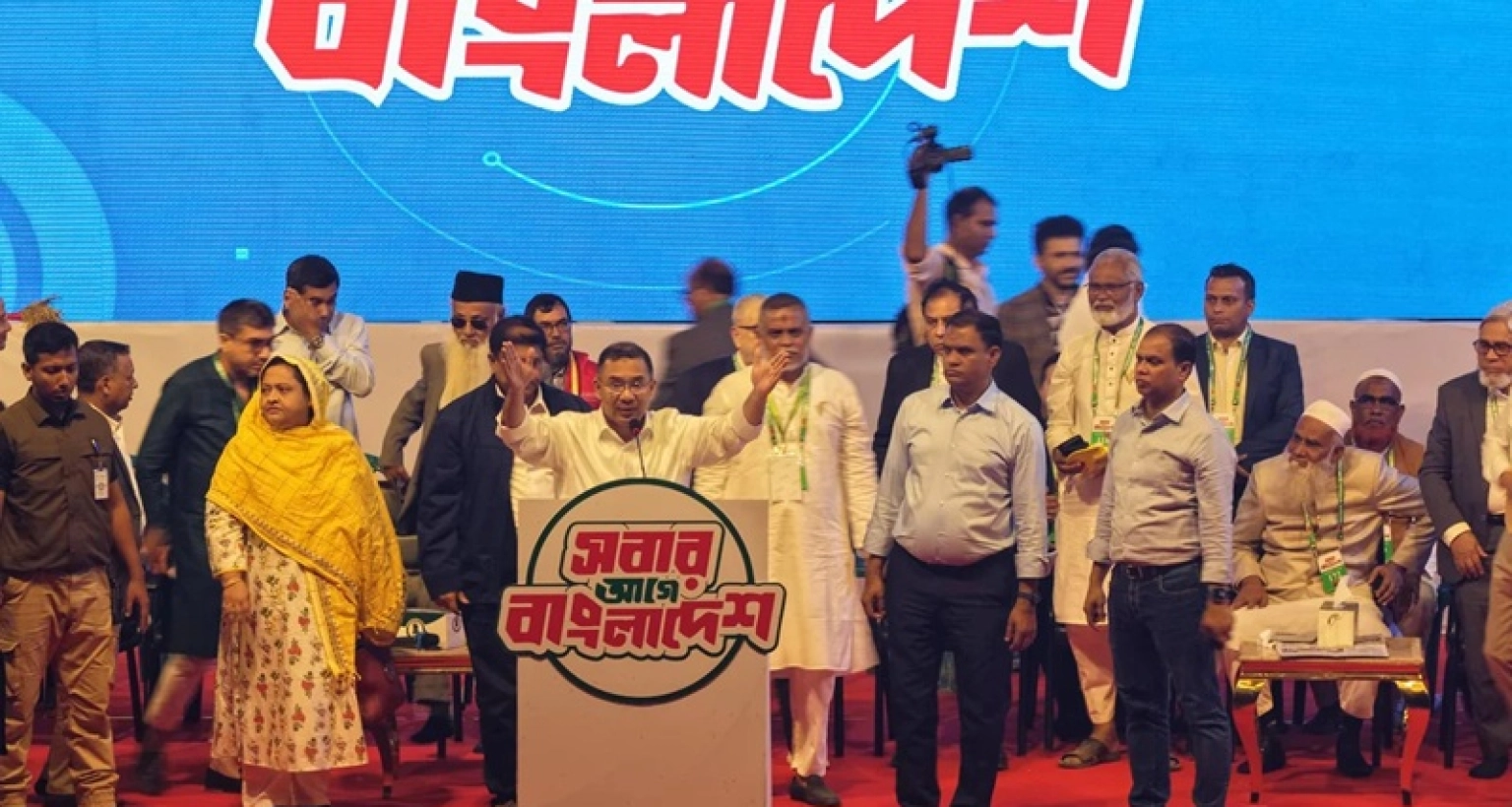 তাহাজ্জুদের নামাজ পড়ে ভোটকেন্দ্রের সামনে ফজর পড়ার আহ্বান তারেক রহমানের