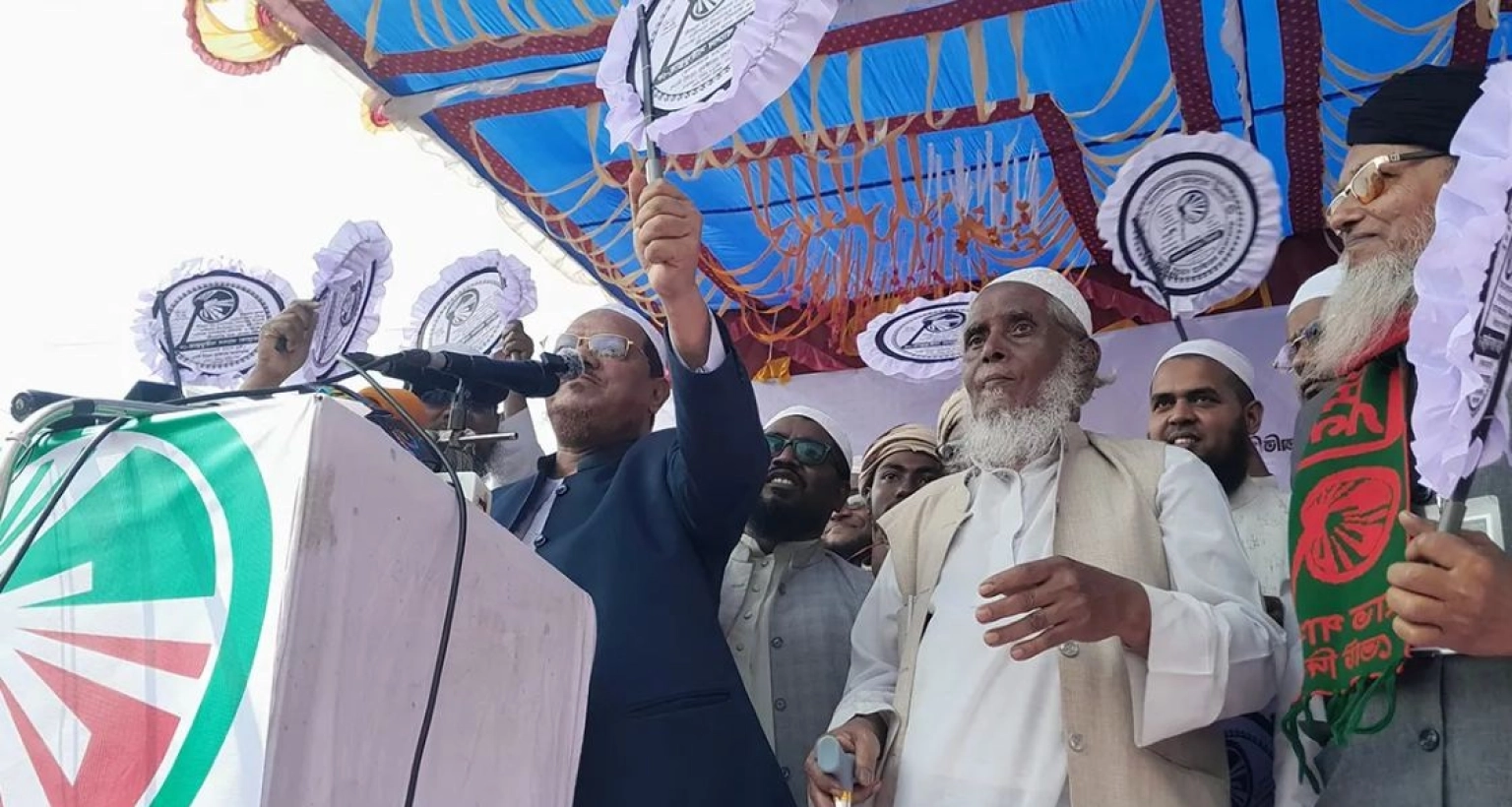 কৃষ্ণ নন্দী বলেছেন, জামায়াত কোনো ইসলামী দল না: চরমোনাই পীর