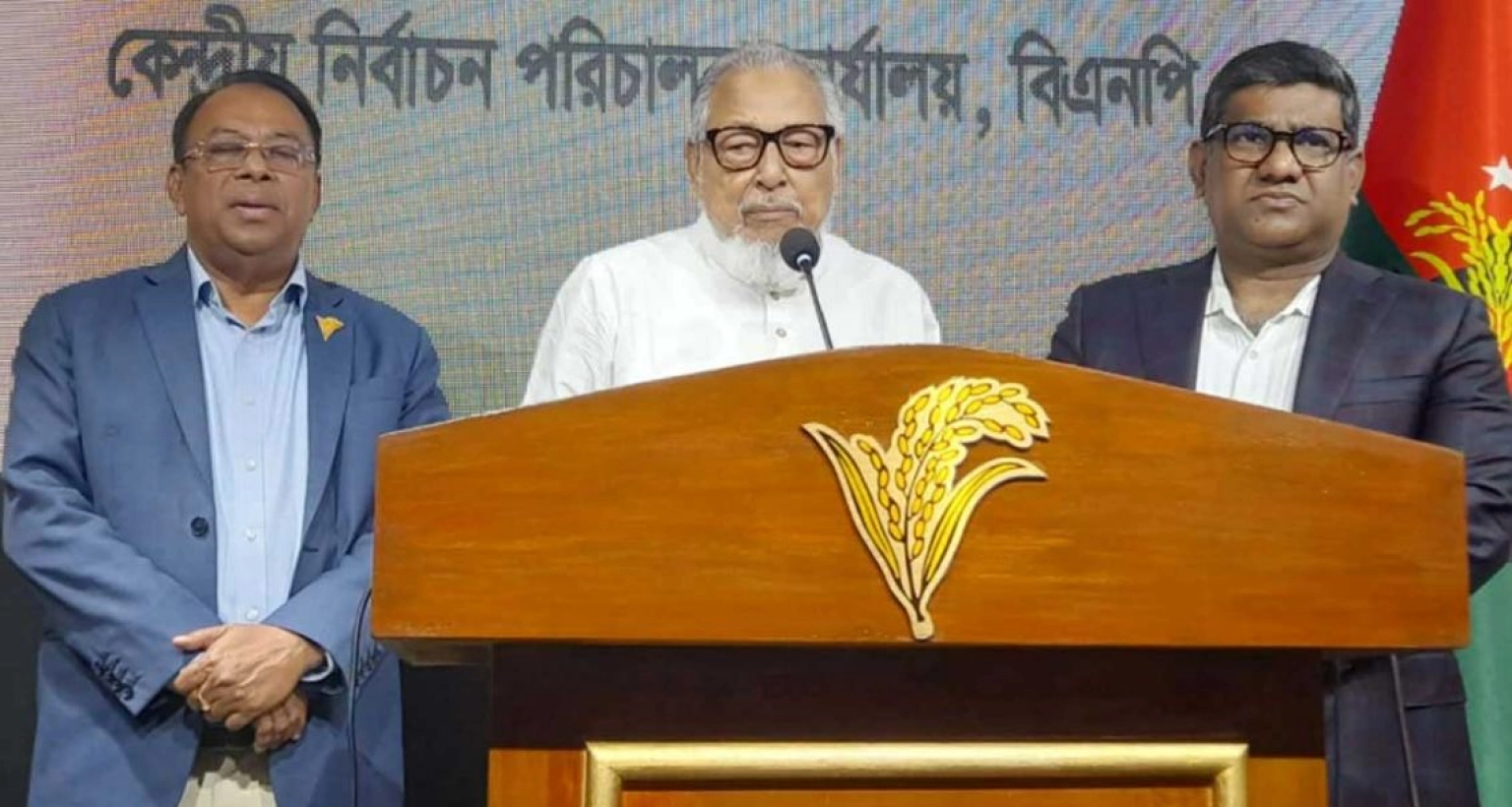 স্বাধীনতার স্বপক্ষের শক্তিকে বিজয়ী করার লক্ষ্যে বিএনপি প্রার্থীকে সমর্থন দিলেন দোলন