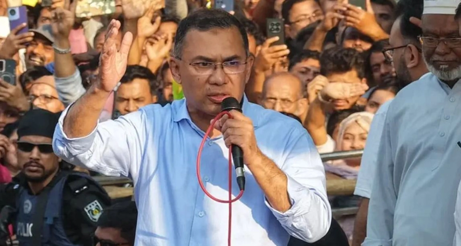 প্রতিটি ঘরে গৃহিণীদের কাছে ফ্যামিলি কার্ড পৌঁছে দেওয়া হবে : তারেক রহমান