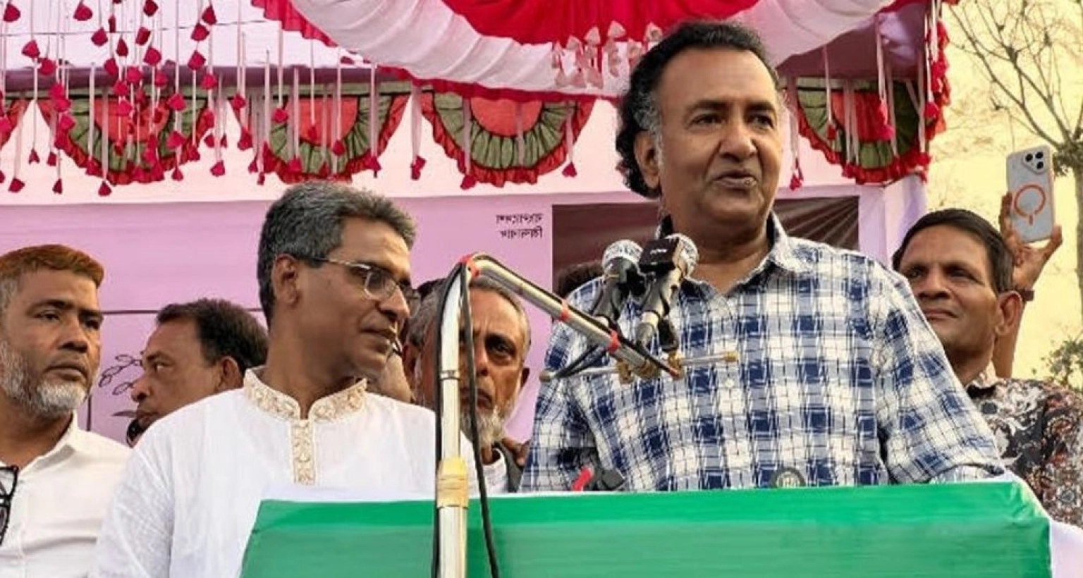 'নতুন বাংলাদেশের প্রধানমন্ত্রী হবেন তারেক রহমান'