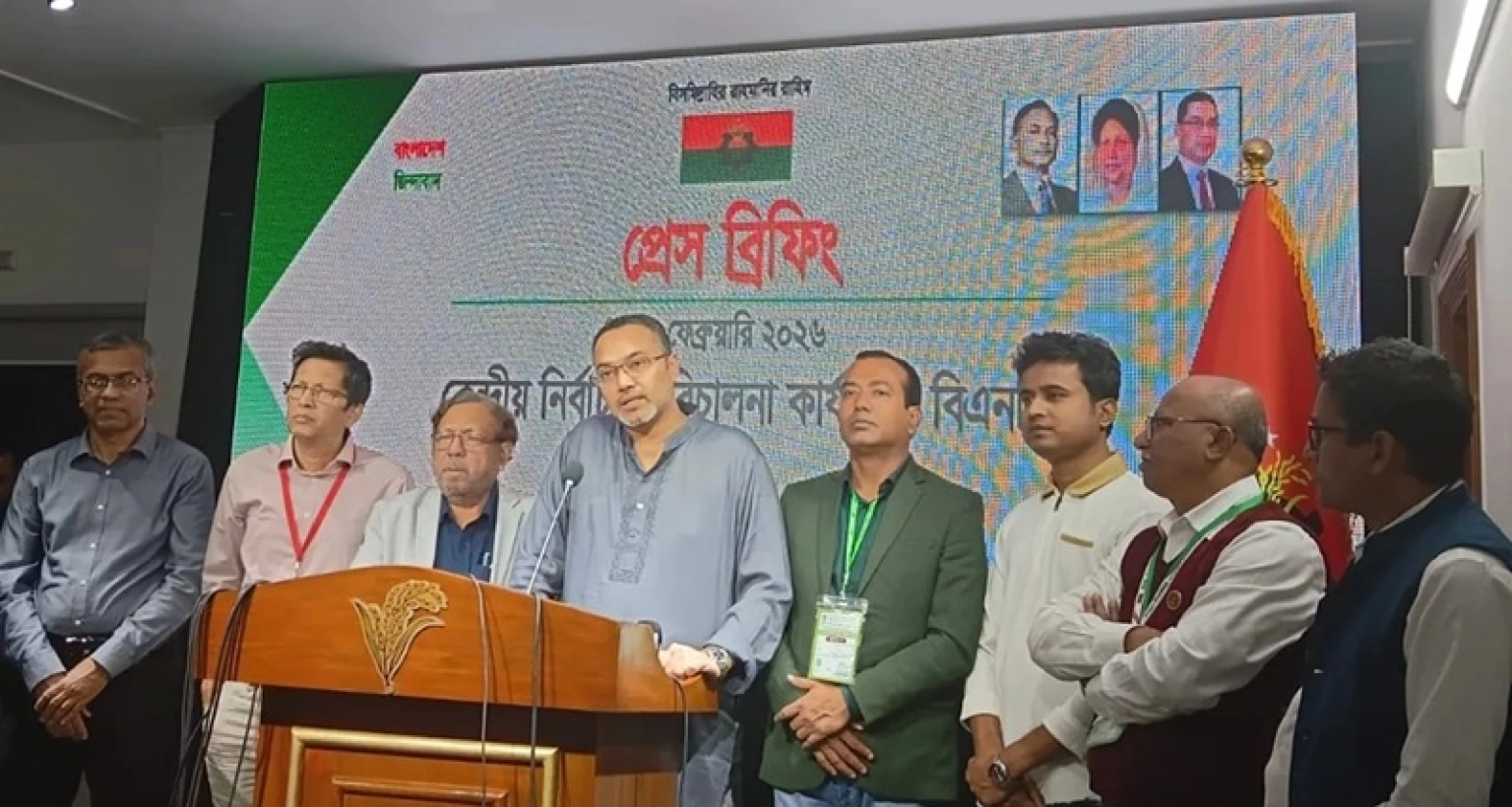 দুই-তৃতীয়াংশ আসনে জয়ী হয়ে সরকার গঠনে আত্মবিশ্বাসী বিএনপি