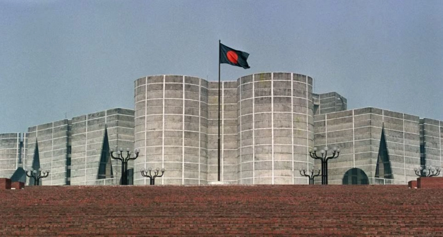 কে হচ্ছেন স্পিকার? সম্ভাব্য প্রার্থী হিসেবে দুই জনের নাম