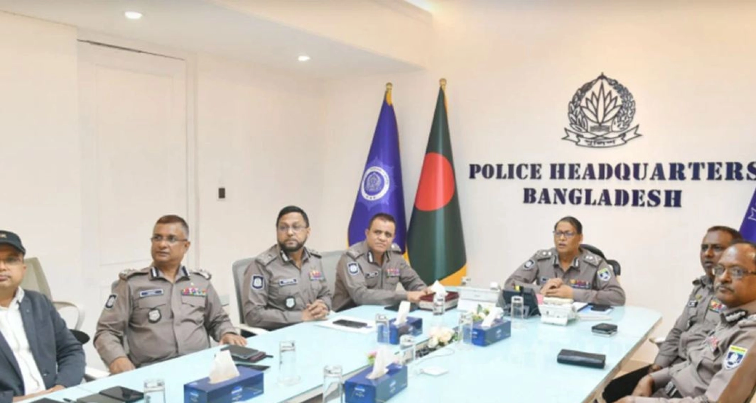 কার্যক্রম নিষিদ্ধ রাজনৈতিক দলের কোনো তৎপরতা চলতে দেওয়া যাবে না: আইজিপি