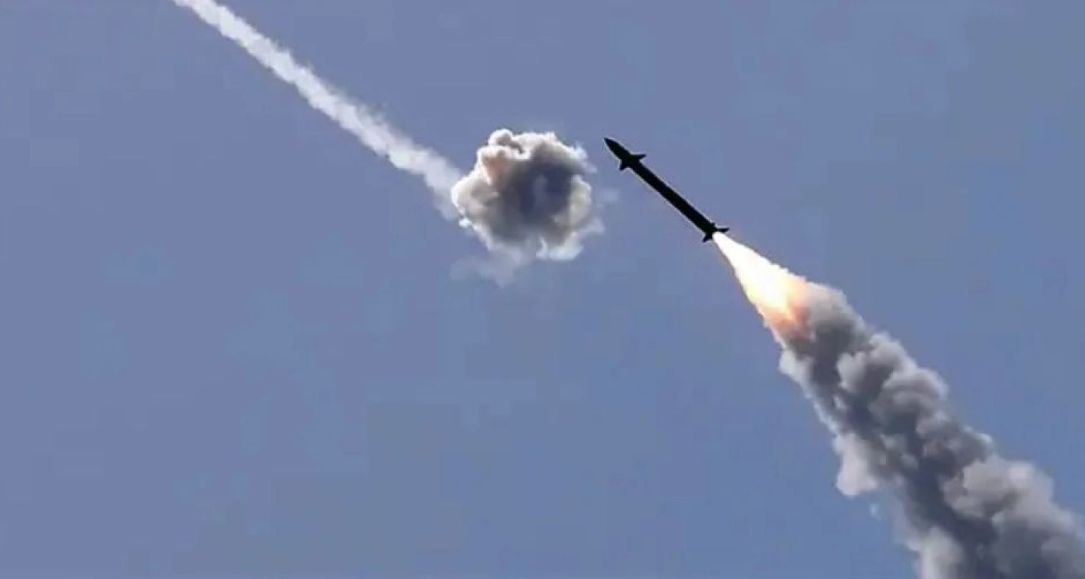 মধ্যপ্রাচ্যের তিন দেশে বিস্ফোরণ