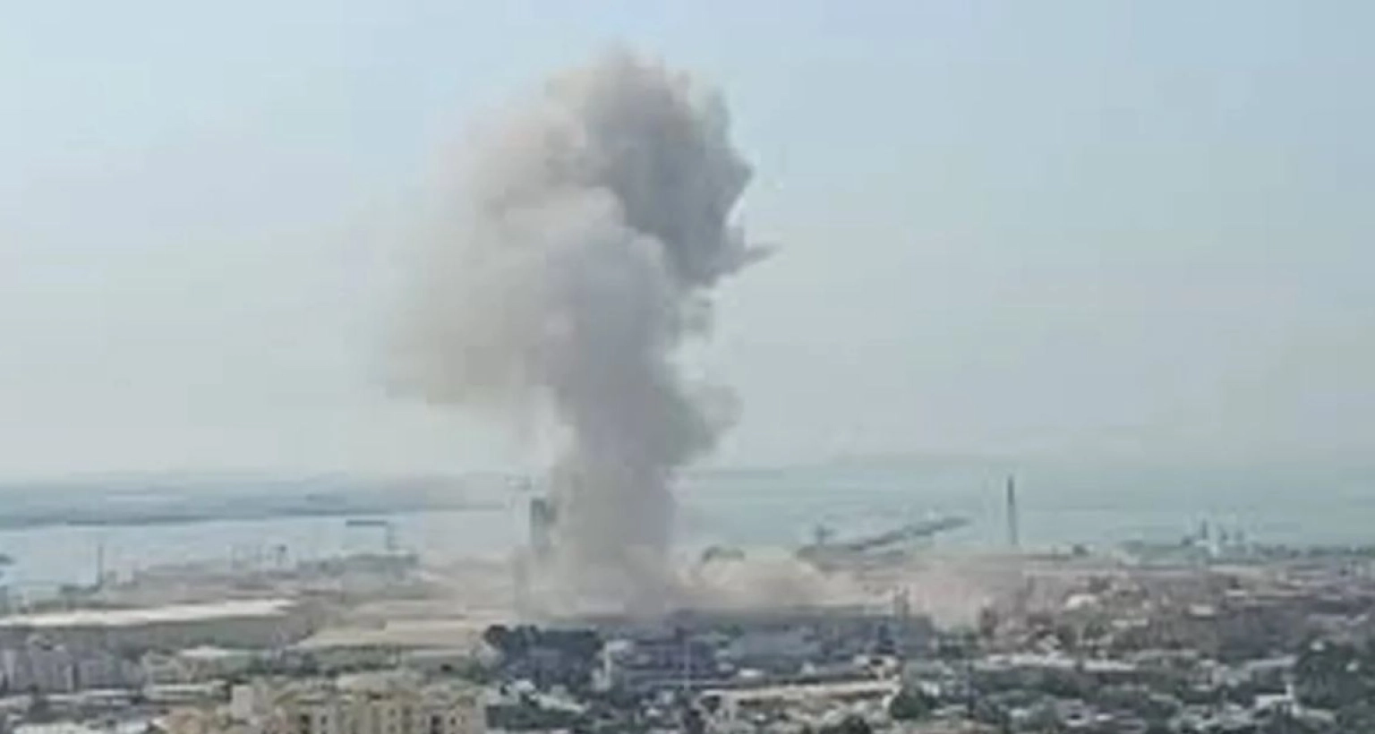 ইরানের ড্রোন হামলা কুয়েত বিমানবন্দরে, আহত ৪ বাংলাদেশি