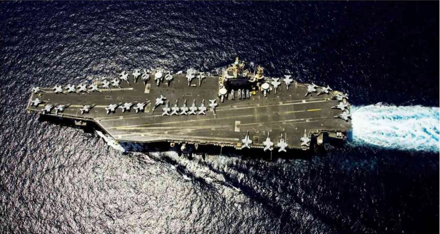 এবার-মার্কিন-রণতরী-আব্রাহাম-লিঙ্কনে-ব্যালিস্টিক-ক্ষেপণাস্ত্র-হামলা