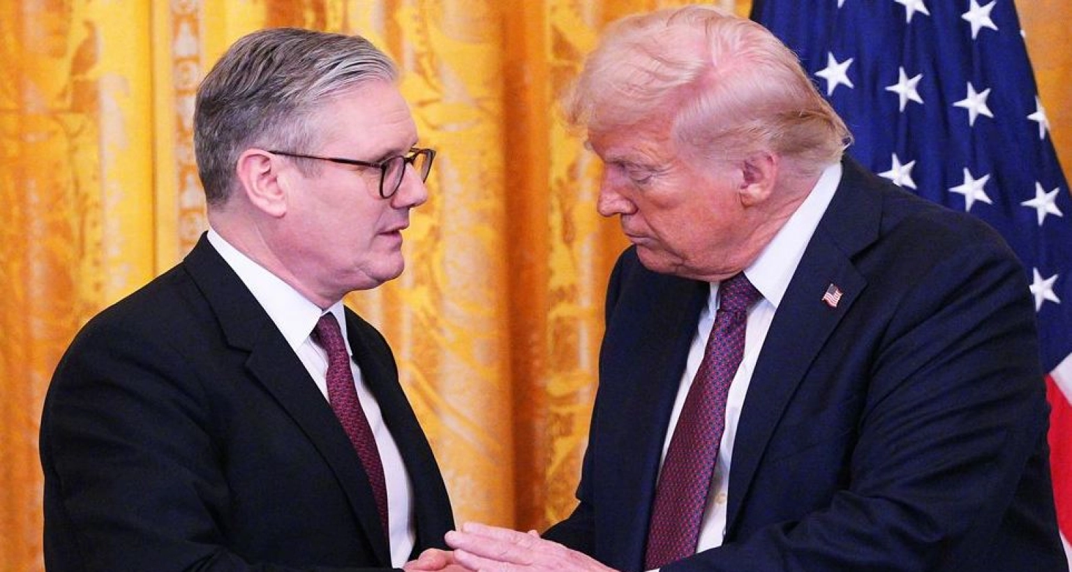 ইরানে হামলায় সমর্থন না করায় যুক্তরাজ্যের প্রধানমন্ত্রীর ওপর ক্ষোভ ট্রাম্পের