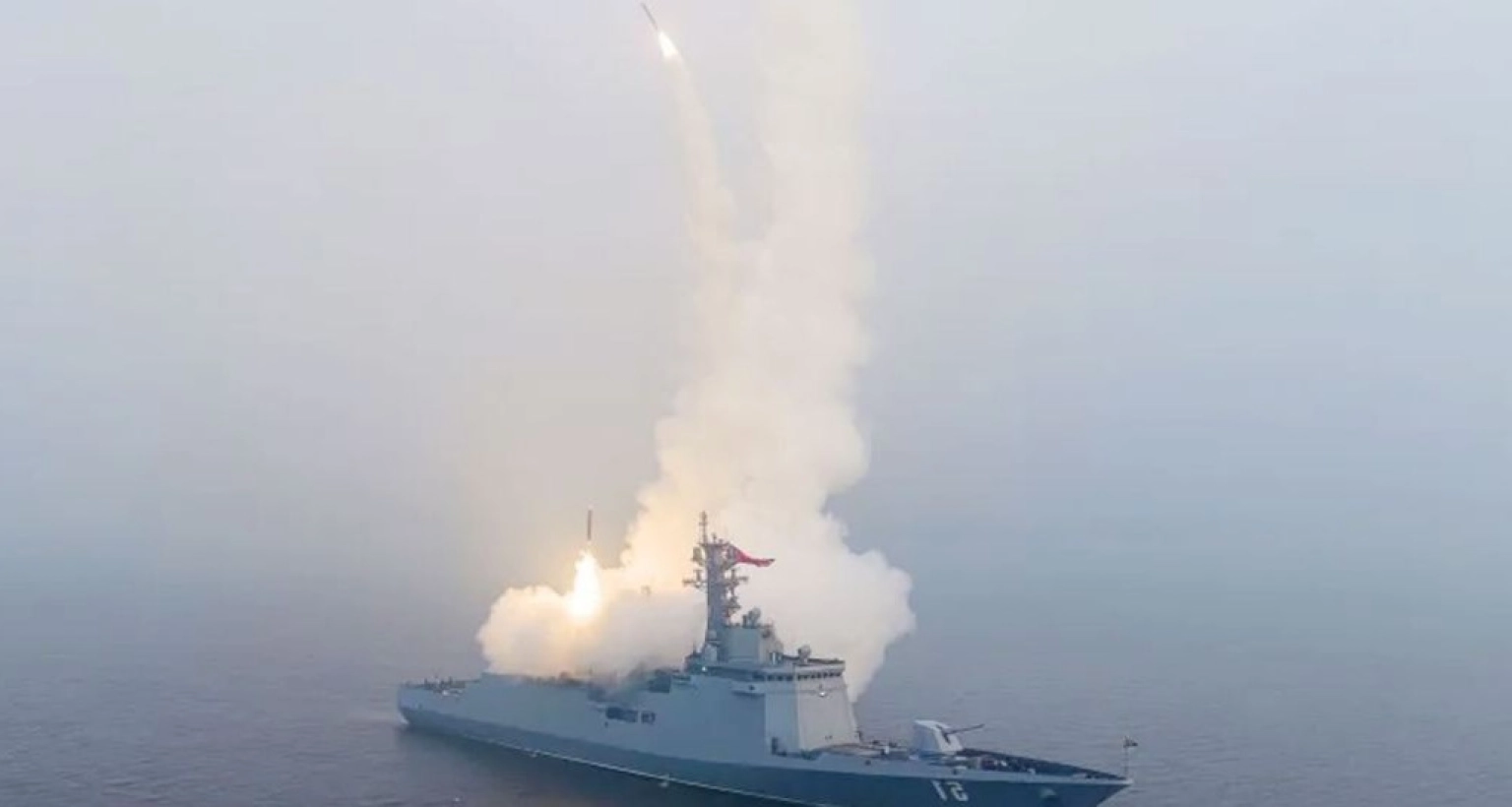 এবার ক্রুজ ক্ষেপণাস্ত্র ছুড়ল উত্তর কোরিয়া