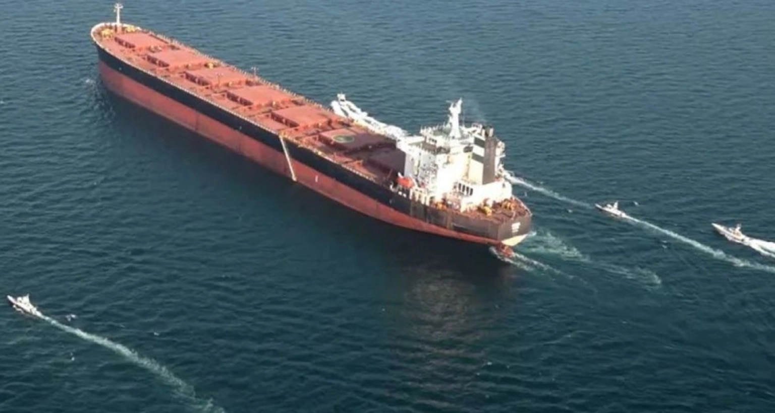 এবার যুক্তরাষ্ট্রের ট্যাংকারে হামলা চালিয়েছে ইরান