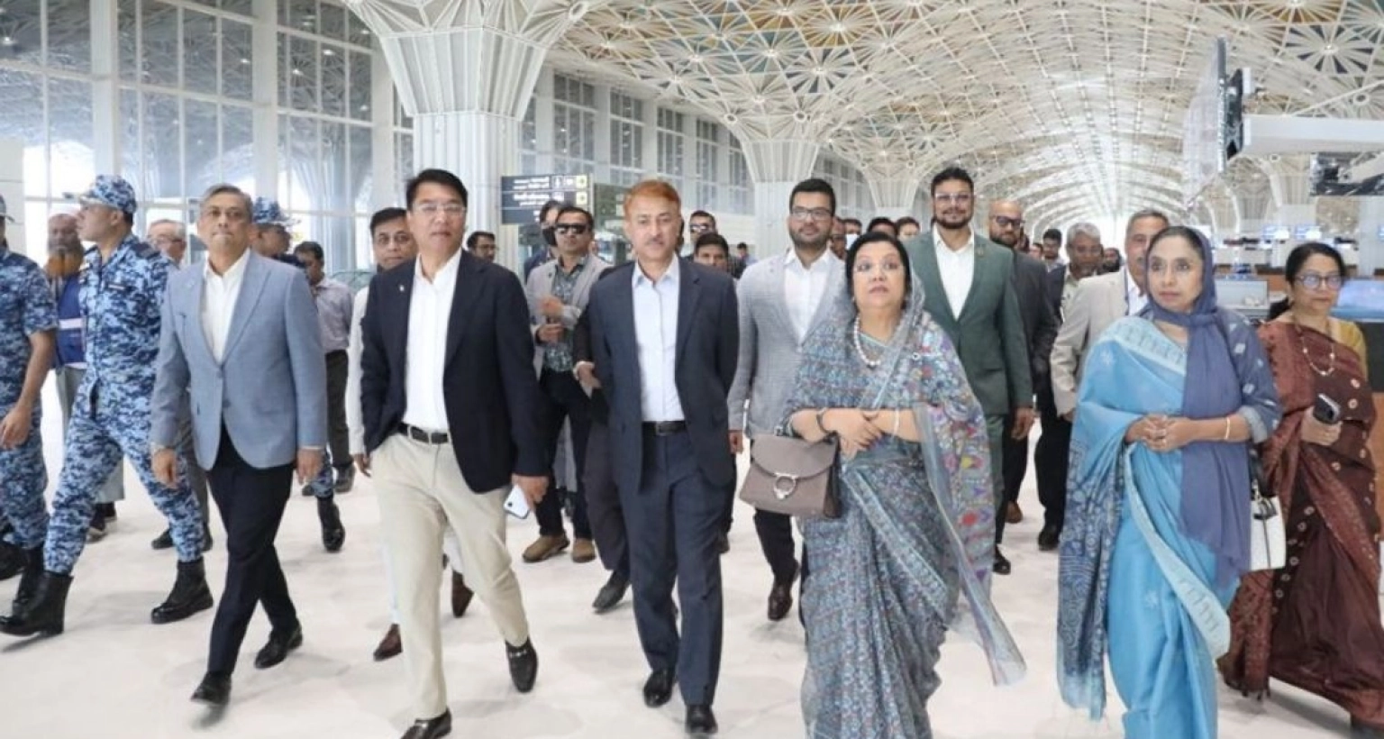 প্রবাসী কর্মীদের প্রতি ‘স্যার’ সম্বোধন করার সংস্কৃতি গড়ে তুলতে হবে : প্রতিমন্ত্রী