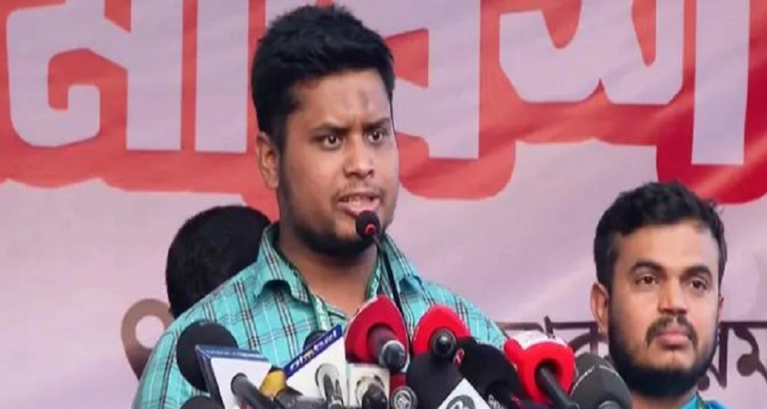 ছড়িয়ে পড়া নিজের ভিডিও নিয়ে দুঃখ প্রকাশ হাসনাত আবদুল্লাহর