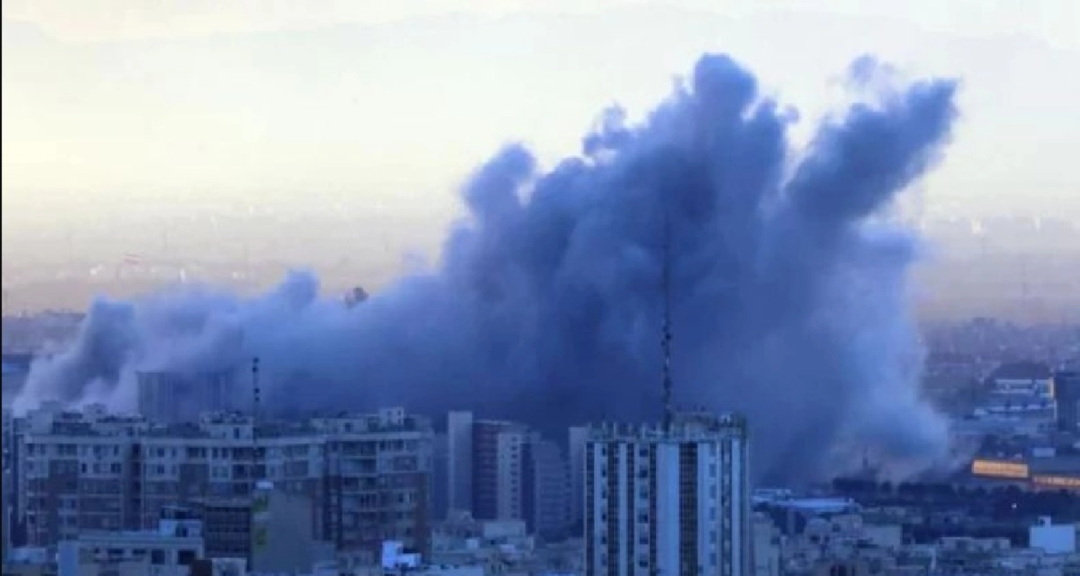 ইসরাইলের রাজধানী তেল আবিবজুড়ে একের পর এক বিস্ফোরণ