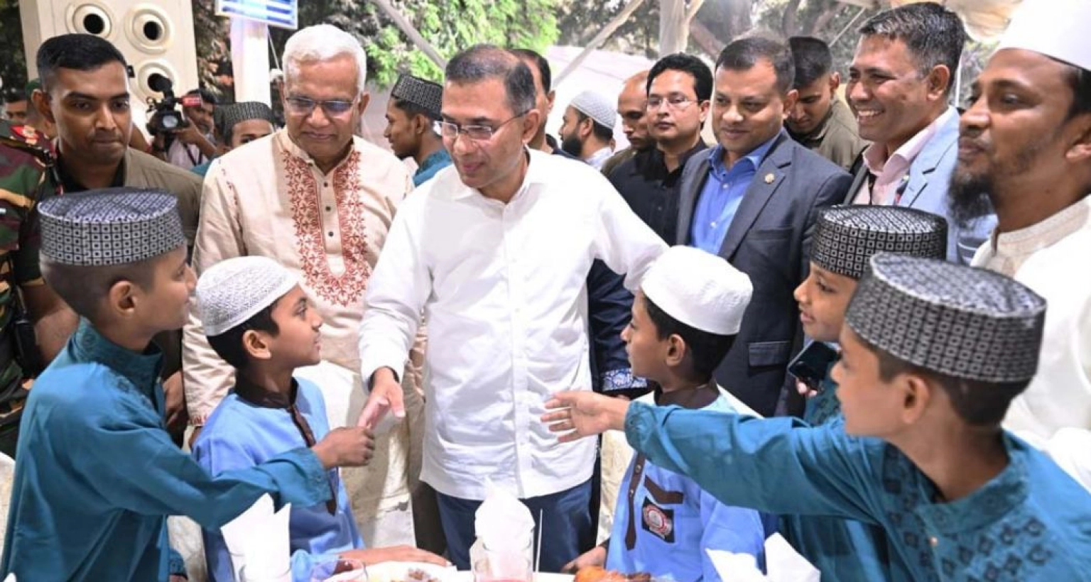 আলেম-ওলামা, মাশায়েখ ও এতিমদের সম্মানে প্রধানমন্ত্রীর ইফতার মাহফিল