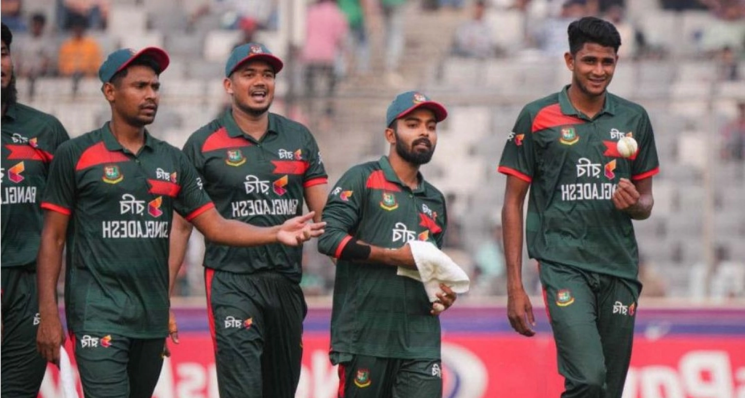 তামিমের ব্যাটিং তাণ্ডবে ২০৯ বল হাতে রেখেই ৮ উইকেটের দাপুটে জয় বাংলাদেশের