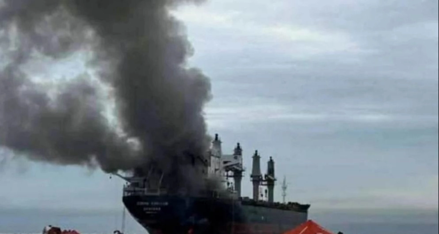 এবার আরও ৬ জাহাজে হামলা