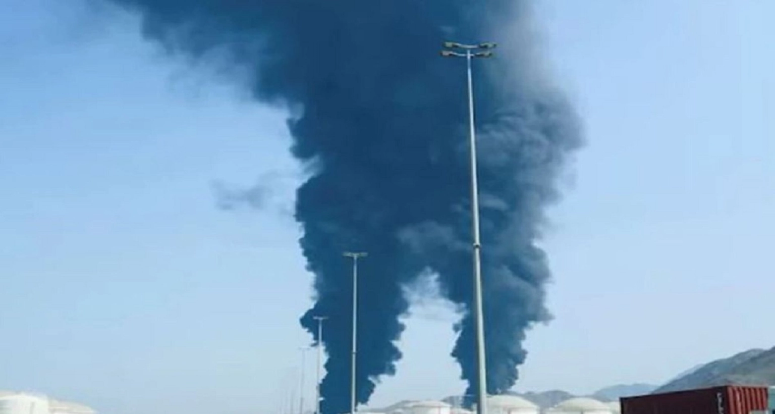 আরও জটিল হয়ে উঠেছে মধ্যপ্রাচ্যের পরিস্থিতি