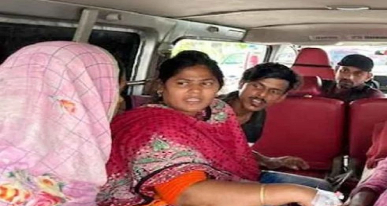 ৪-জনকে-গুলি-আশঙ্কাজনক-অবস্থায়-দুইজন