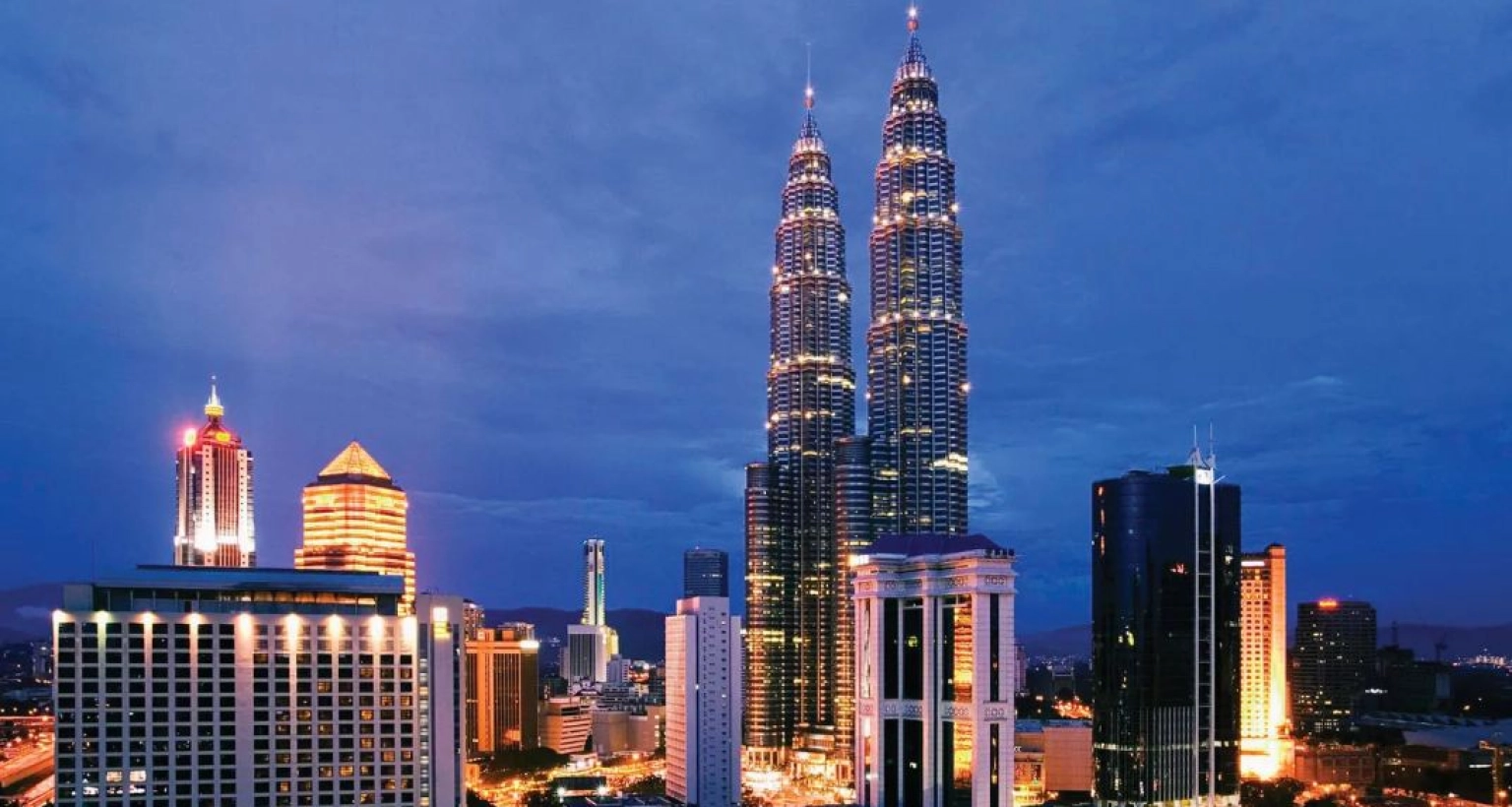 যে বিশেষ ঘোষণা দিল মালয়েশিয়া, রাত ১২টা ১ মিনিট থেকে কার্যকর