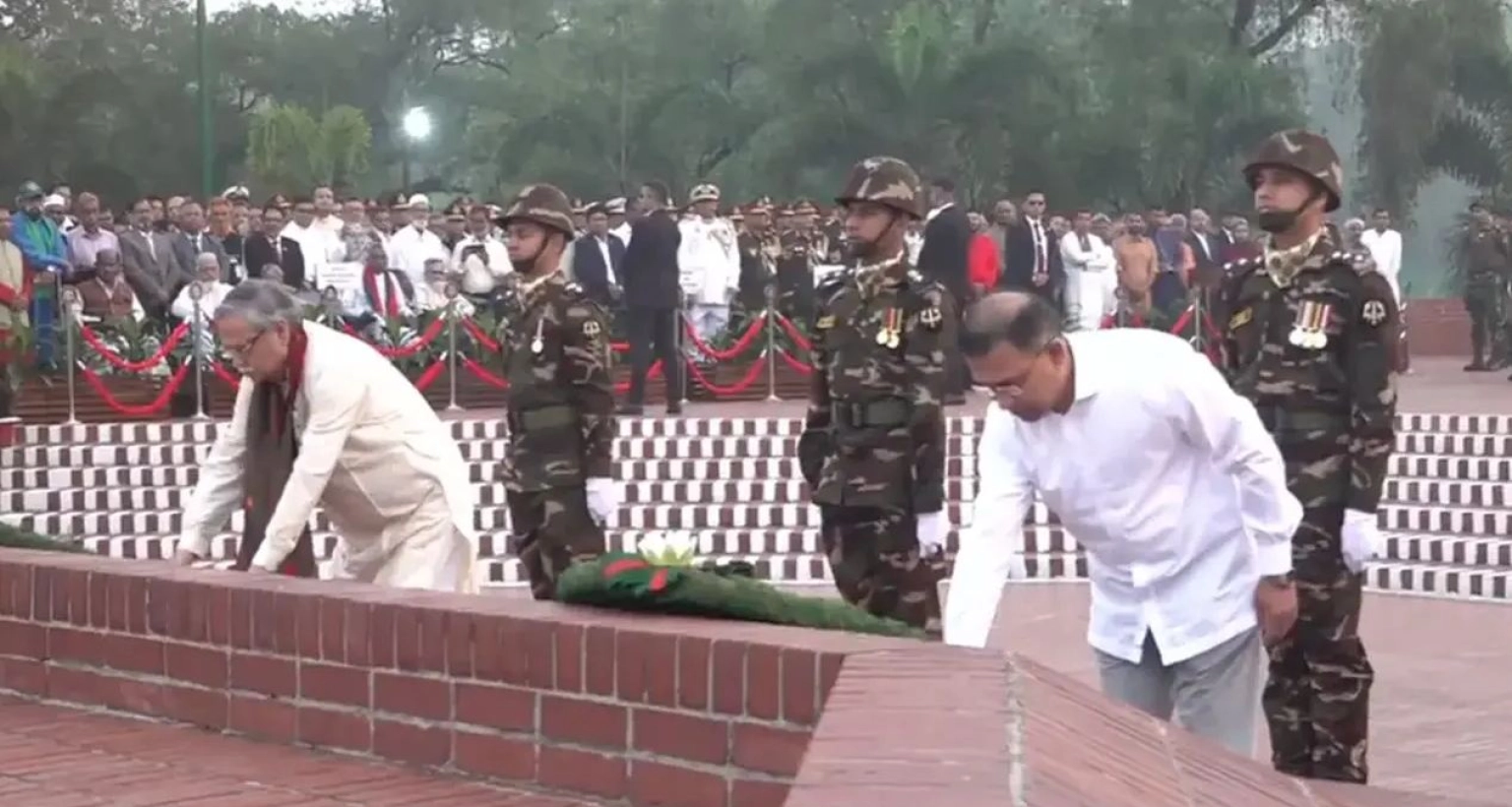 মহান স্বাধীনতা দিবসে জাতীয় স্মৃতিসৌধে রাষ্ট্রপতি ও প্রধানমন্ত্রীর শ্রদ্ধা