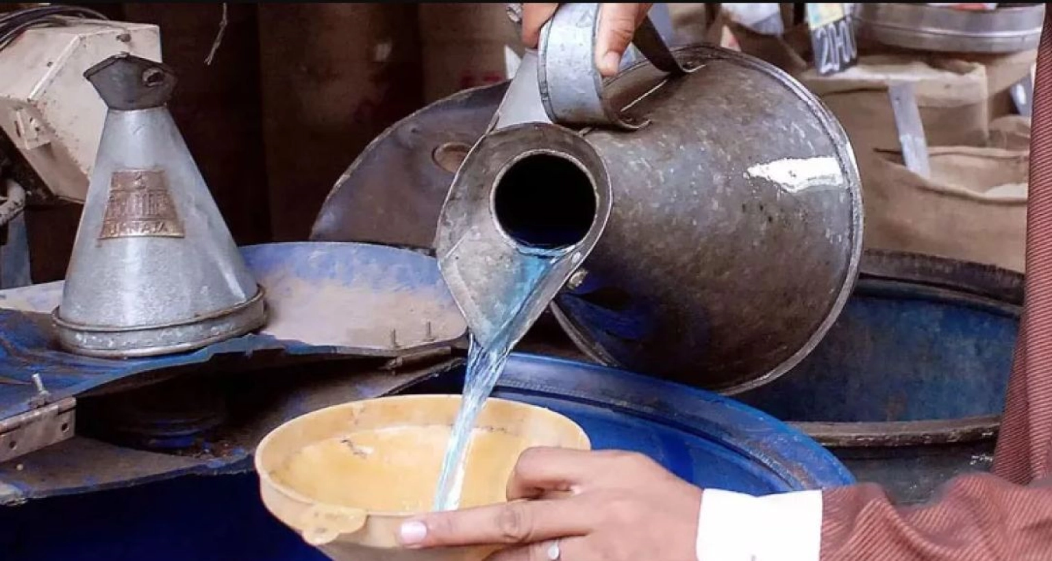 জরুরি জ্বালানি চাহিদা মেটাতে ৩ লাখ মেট্রিক টন ডিজেল কেনার অনুমোদন